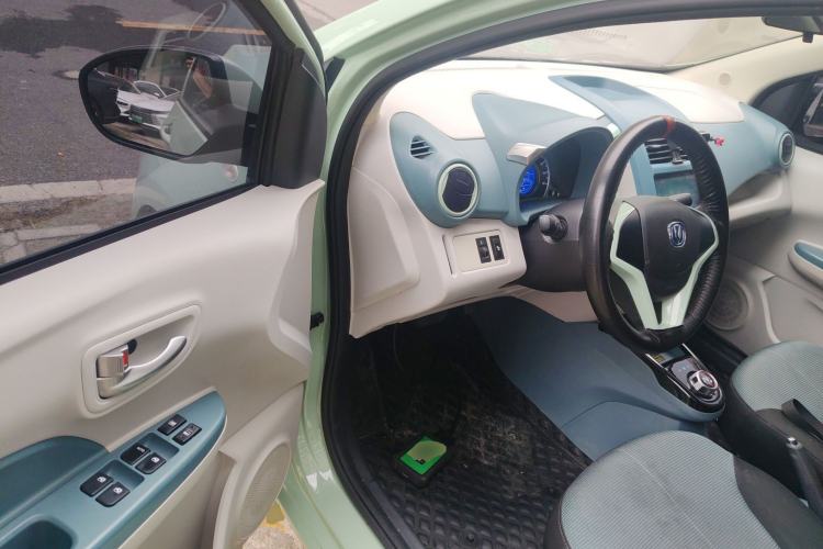 Used CHANGAN OSHAN Benni E-Star 2021 National Edition Colorful Version Lithium Iron Phosphate (31.86 kWh) Driver Seat