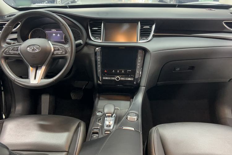 Used Infiniti QX50 2018 2.0T Two-Wheel Drive Fashion Edition Center Console