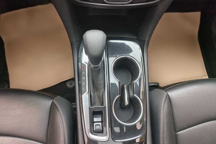 Used Chevrolet Equinox 2021 535T Yujie Edition Interior 8