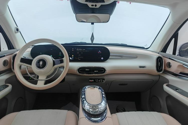 Used ORA Ballet Cat 2022 500 km Swan Lake Edition
