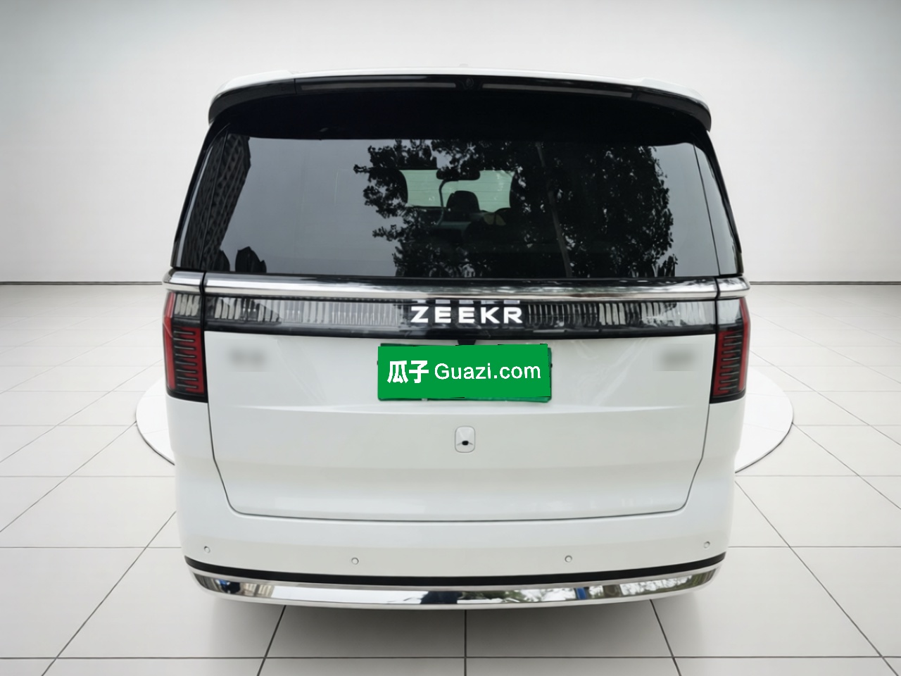Zeekr 009 2024 Six-Seat Executive Version 4WD 108 kWh — снимка 5