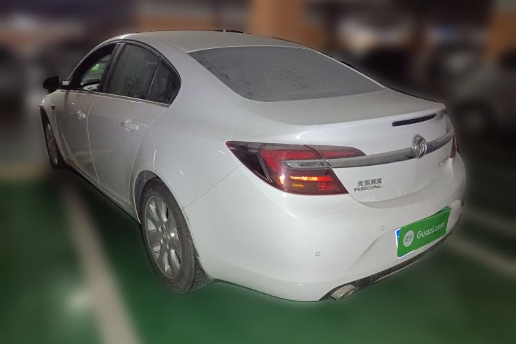 Used Buick Regal 2015 2.0L Leading Fashion Edition Rear Left 45 Deg