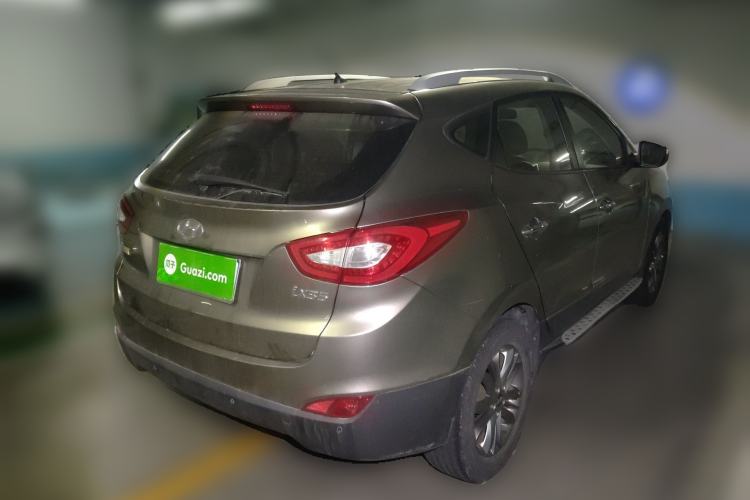 Used Hyundai ix35 2013 2.0L Automatic Two-Wheel Drive Smart GLS China IV Standard Rear Right 45 Deg