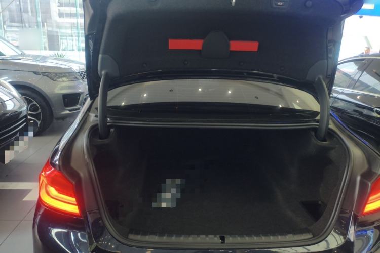 Used BMW 5 Series 2020 530Li Leading Model M Sport Package