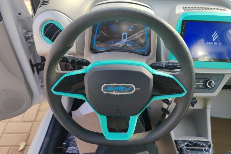 Used JMEV Xiao Qilin 2026 Model PLUS+ Comfort Version