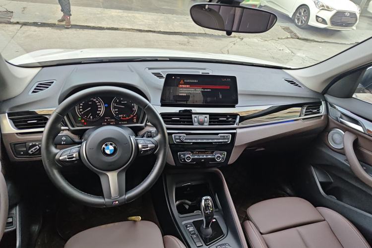 Used BMW X1 2022 sDrive25Li Leading Model
