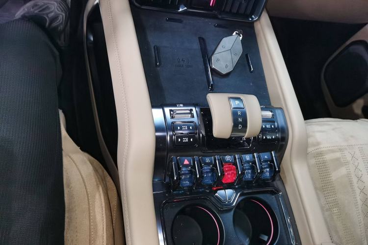 Used Formula Leopard Leopard 8 2025 Smart & Brave Flagship Edition 7 Seats