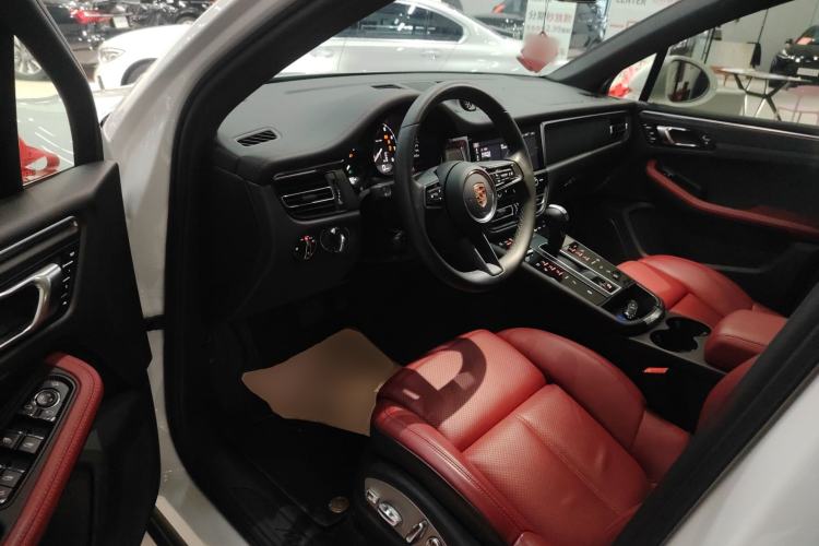 Used Porsche Macan 2024 Macan 2.0T
