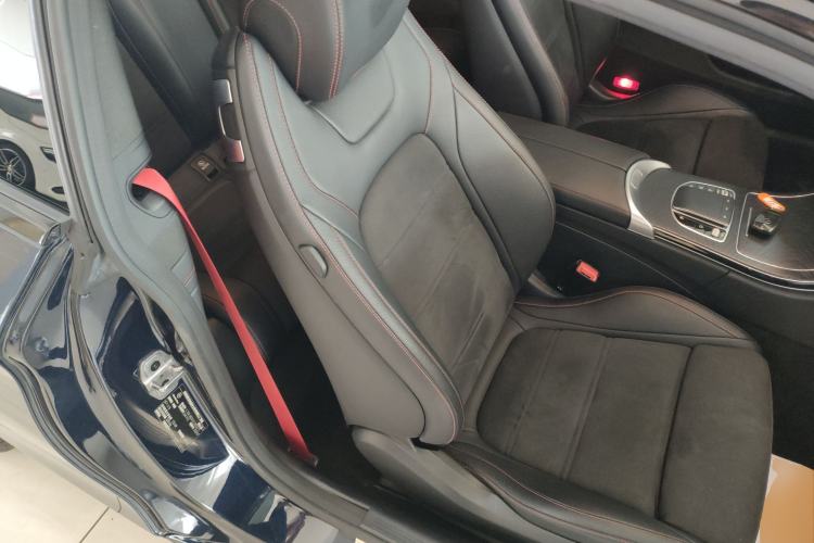 Used Mercedes-Benz C-Class 2022 Refreshed C 260 Coupe Right Front Seat