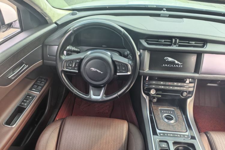 Used Jaguar XFL 2018 XFL 2.0T 250 PS Luxury Edition