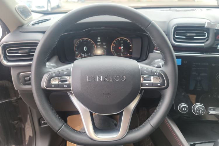 Used Lynk & Co 02 2021 2.0TD Automatic Two-Wheel Drive Zhaoshang Champion Edition Steering Wheel