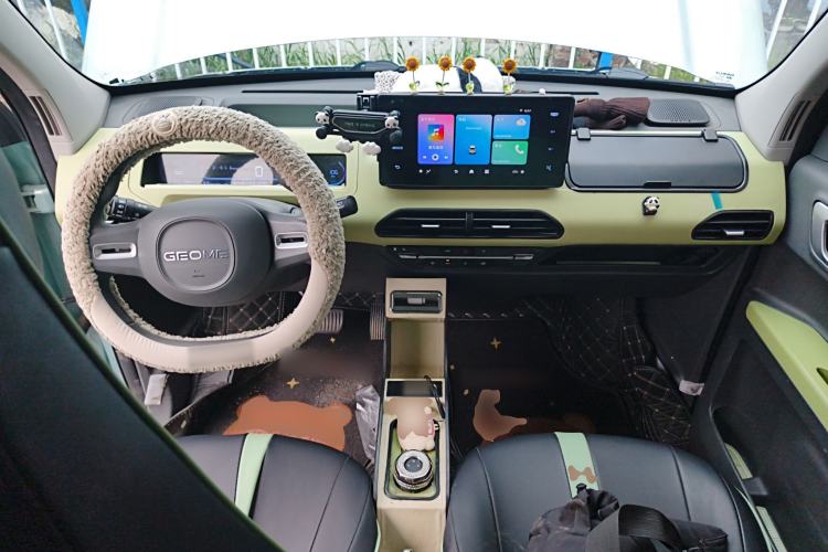 Used Geely Galaxy Panda 2023 Panda Mini 120km Super Cute Bear