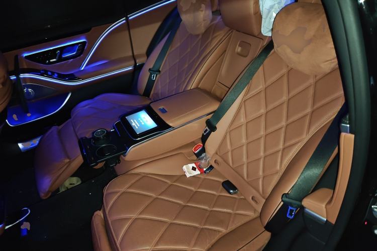 Used Mercedes-Benz Maybach S-Class 2023 S 480 4MATIC Left Rear Seat