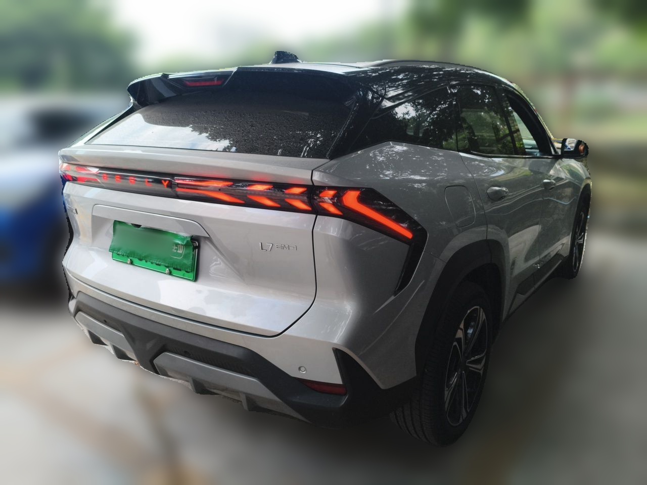 Geely Galaxy L7 2025 EM-i 115km Exploration+ Edition — снимка 6