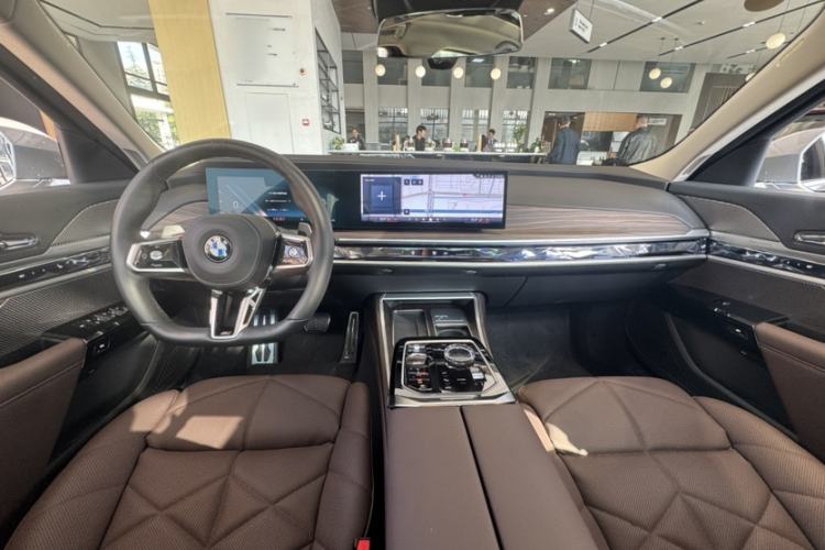 Used BMW 7 Series 2023 740Li Leading Model M Sport Package