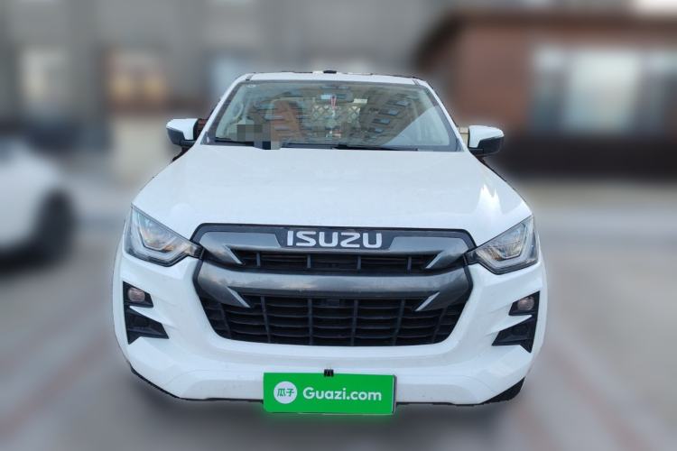 Used Isuzu D-MAX 2023 2.5T Automatic 4x4 Diesel Flagship Long Wheelbase Model