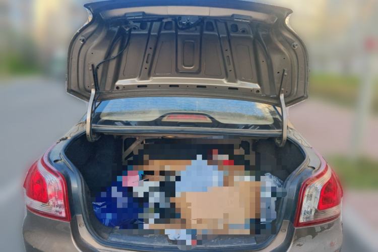 Used Baojun 630 2013 1.5L manual standard version