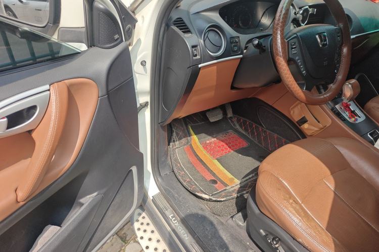 Used Luxgen Great 7 SUV 2011 2.2T Two-Wheel Drive Smart Version
