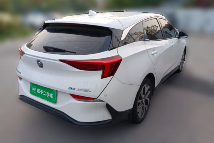 Used Buick Velite 6 2019 Connected Fashion Model
