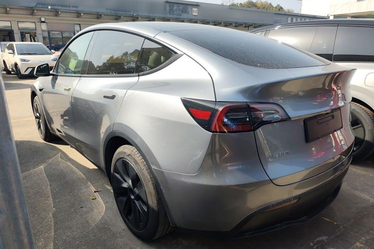 Used Tesla Model Y 2024 Rear-Wheel-Drive Version