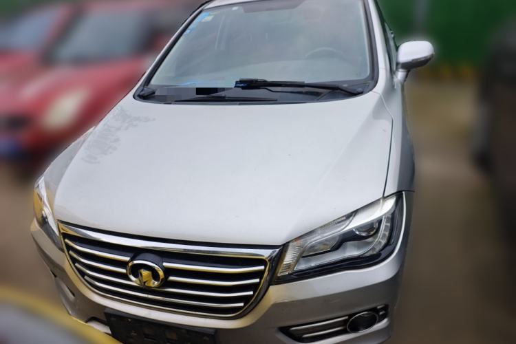 Used Great Wall C50 2014 Upgraded Model 1.5T Manual Fashion Edition Front