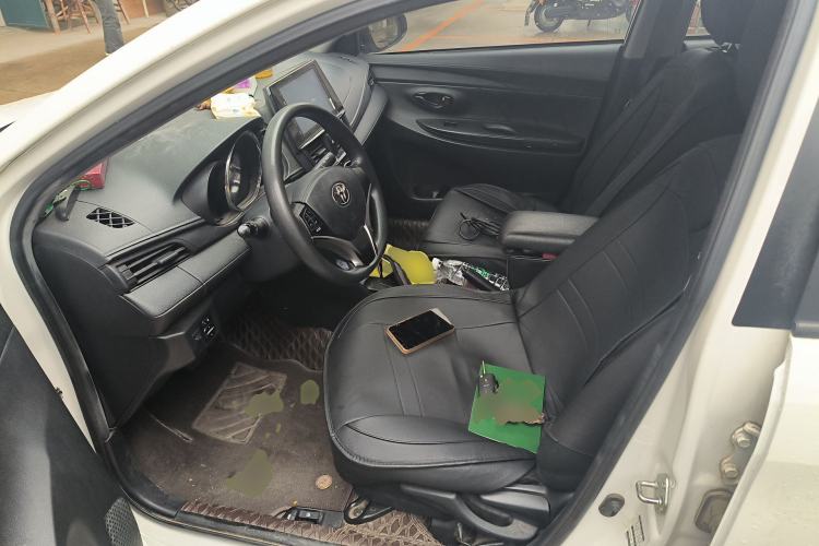 Used Toyota Vios 2021 1.5L CVT Innovation Edition Left Front Seat