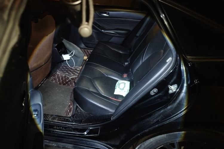 Used Toyota Avalon 2019 2.0L XLE Premium Edition China VI