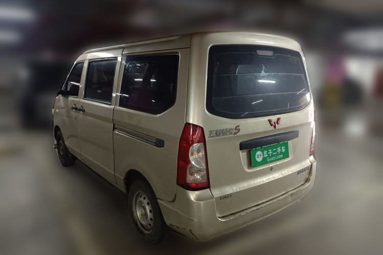 Used Wuling Rongguang 2020 1.2L S Base Model China VI Rear Left 45 Deg
