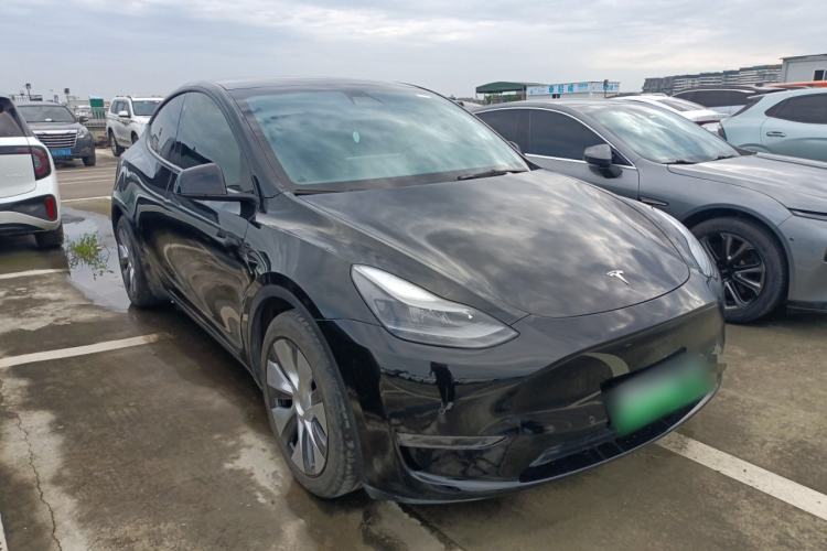 Used Tesla Model Y 2021 Standard Range Rear-Wheel Drive Version Exterior 1
