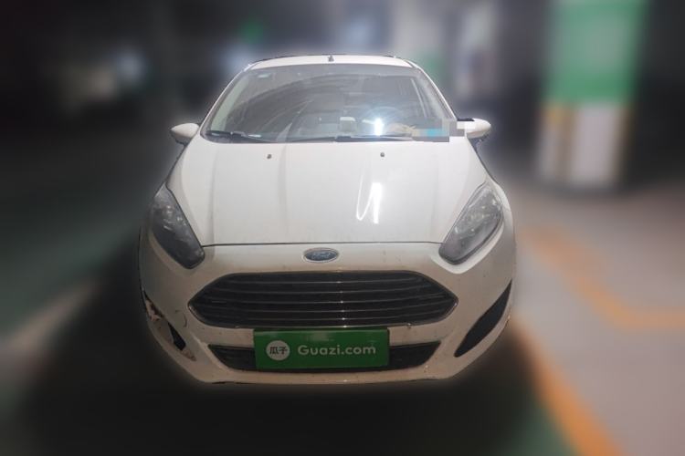 Used Ford Fiesta 2013 Sedan 1.5L Manual Fashion Edition
