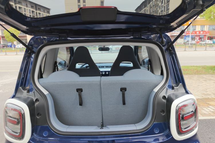 Used Bestune Pony 2025 222km Clever Horse Trunk