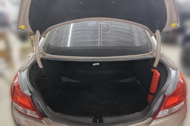 Used Buick Regal 2013 1.6T Automatic Elite Sport Edition Trunk