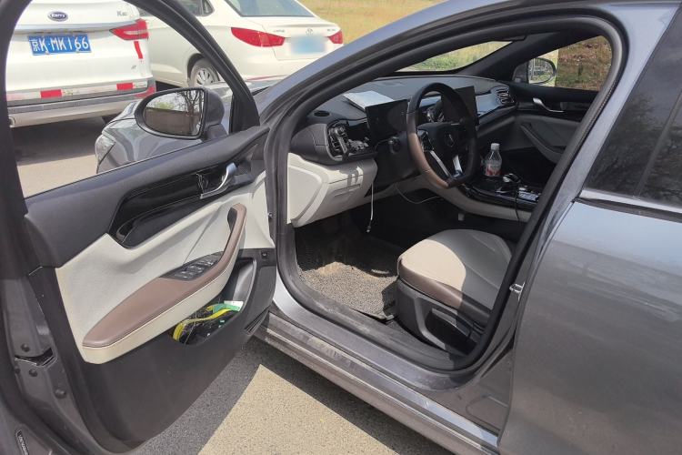 Used BYD Qin PLUS 2024 HONOR Edition DM-i 55KM Leading Model