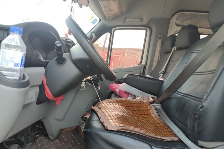 Used Foton Toano 2015 2.8T Commercial Version Short Wheelbase ISF2.8
