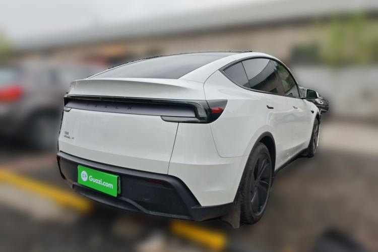 Used Tesla Model Y 2025 Long-Range All-Wheel-Drive Version Rear Right 45 Deg