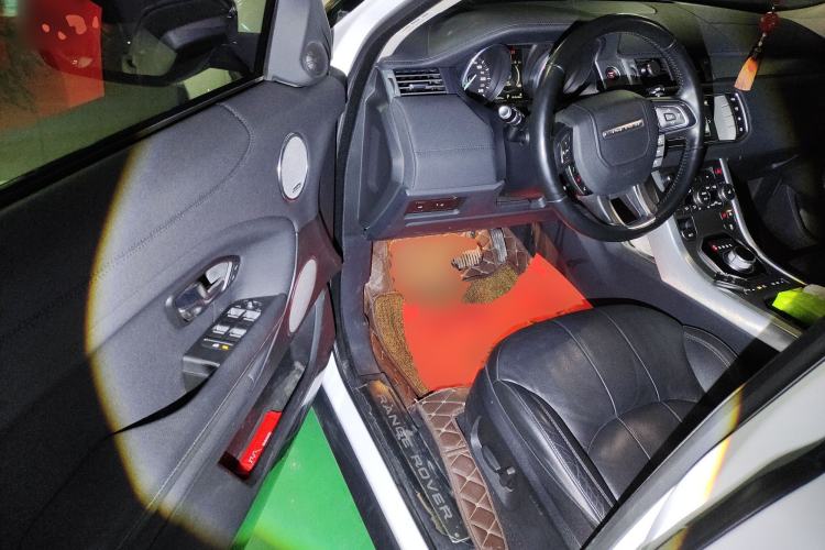 Used Land Rover Range Rover Evoque 2016 2.0T SE Smart Glow Edition