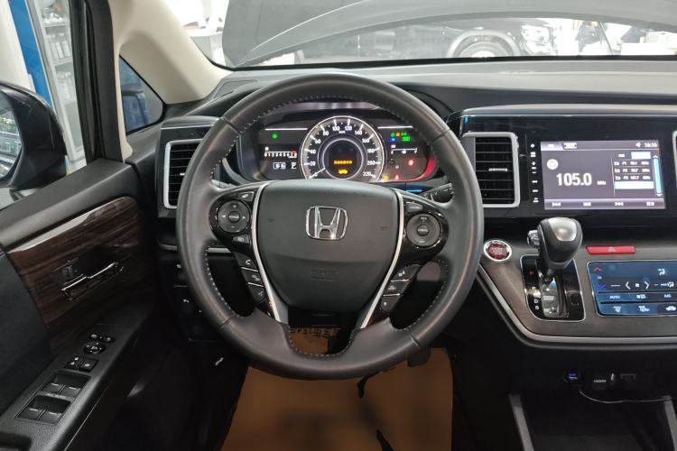 Used Honda Elysion 2016 2.4L Luxury Edition Steering Wheel