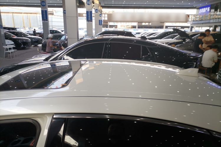 Used Toyota Avalon 2019 2.5L Ambition Version China VI Standard Roof