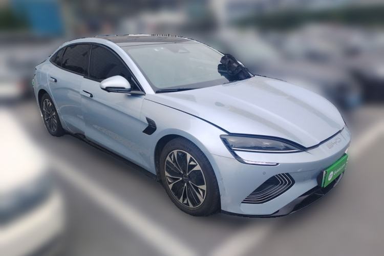 Used BYD Seal 2022 550 km Standard Range Rear-Wheel Drive Prestige Version
