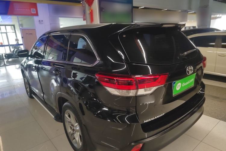 Used Toyota Highlander 2018 2.0T Four-Wheel Drive Prestige Version 7 Seats China V Emission Standard Exterior 2