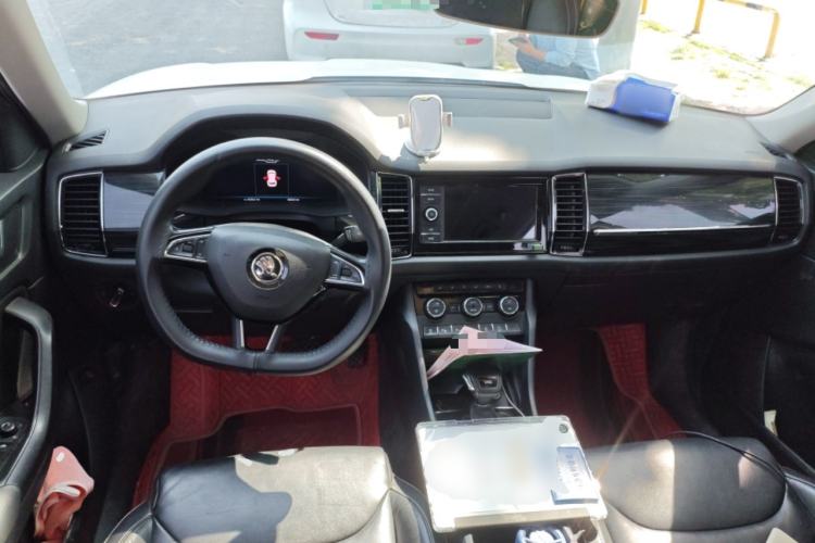 Used Skoda Kodiaq 2019 Facelifted TSI330 7-Seater Two-Wheel-Drive Luxury Enjoyment Edition China VI Standard