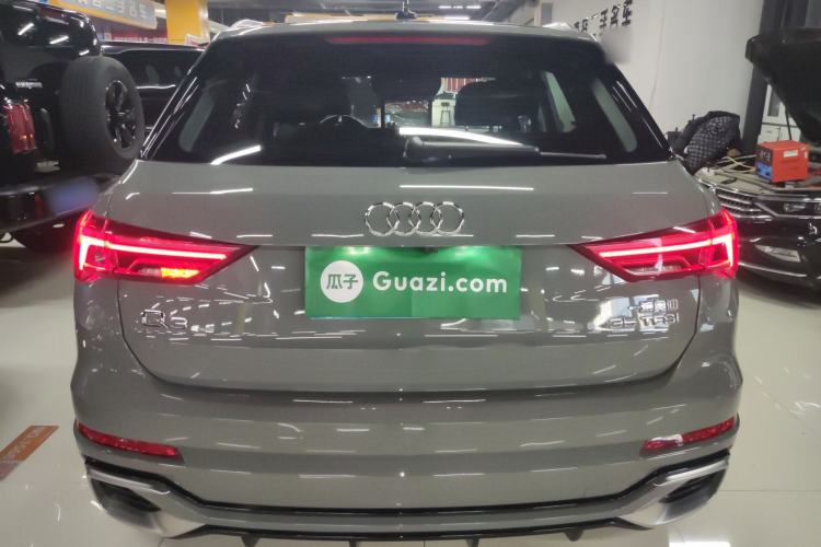 Used Audi Q3 2024 35 TFSI Ambition Dynamic Edition
