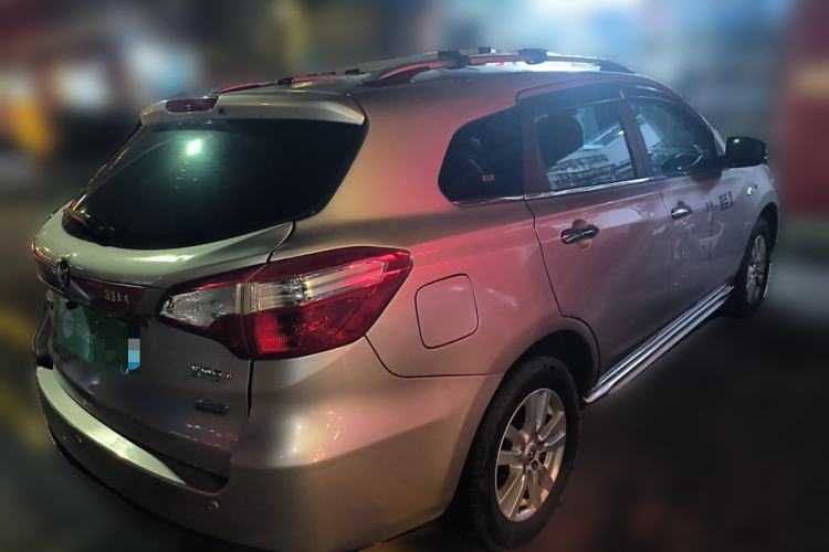 Used Venucia T70 2015 2.0L CVT Smart Choice Edition