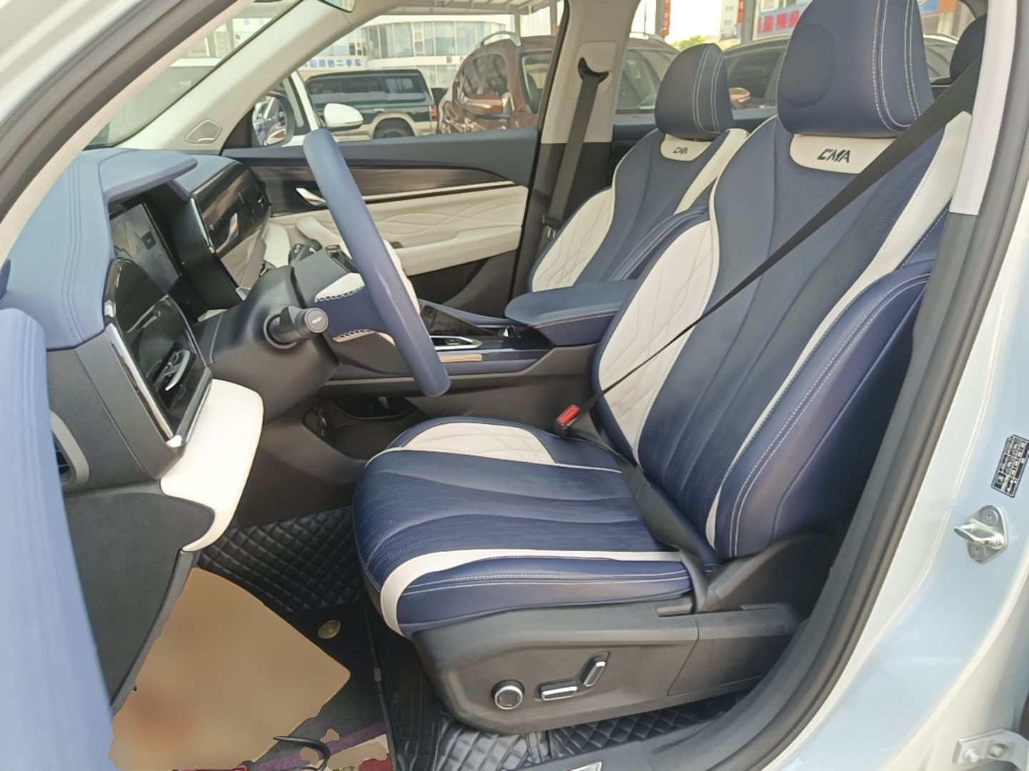 Geely Auto Monjaro L 2022 1.5T Leishen Hi·F Plug-in Hybrid Super Xun — снимка 17