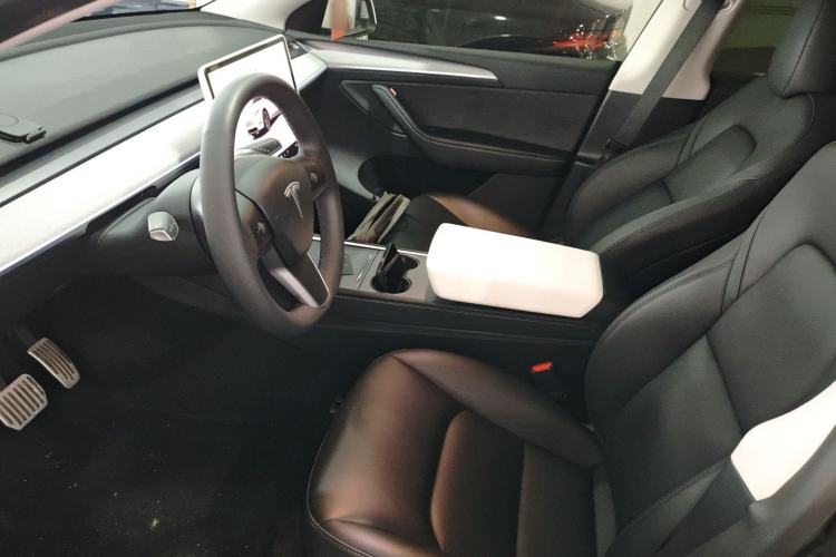 Used Tesla Model Y 2024 Rear-Wheel-Drive Version