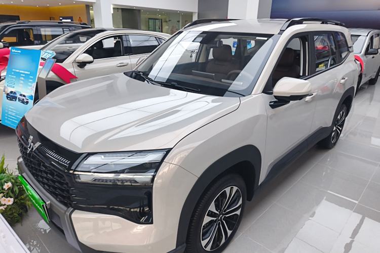 Used Wuling Xingguang 560 New Energy 2026 Model, Plug-in Hybrid, 125 km, Luxury Version