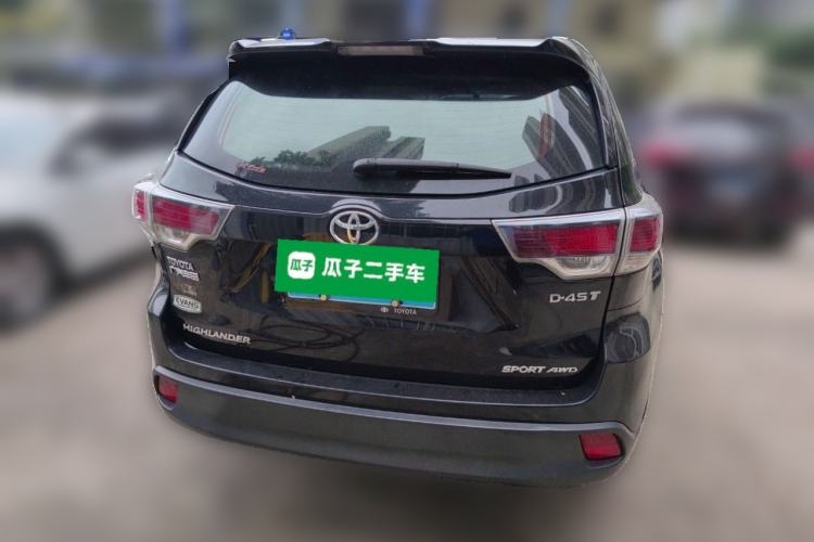 Used Toyota Highlander 2015 2.0T Four-Wheel Drive Luxury Navigation Version with 7 Seats Rear