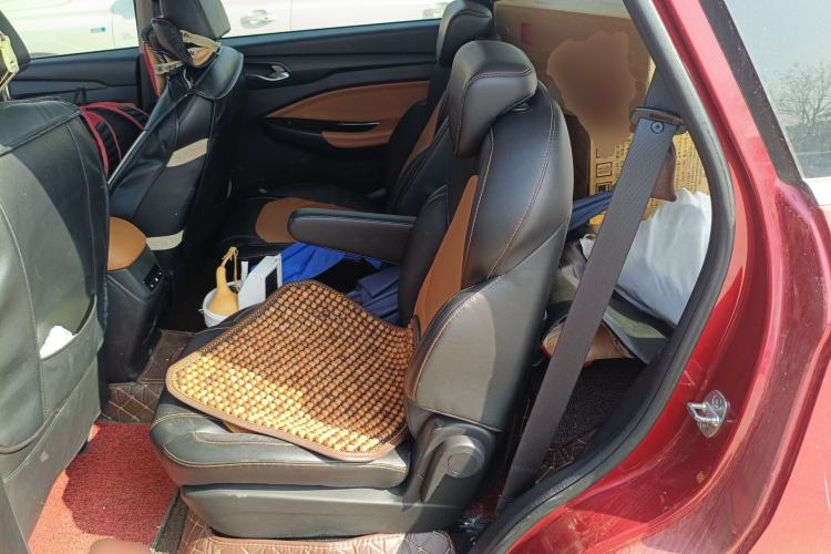 Used Wuling Hongguang S3 2018 1.5T Manual Luxury Model China V Standard Left Rear Seat