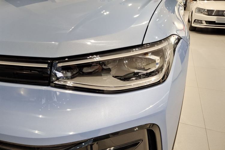 Used Volkswagen Tharu 2025 NewRui 300TSI Prestige Edition
