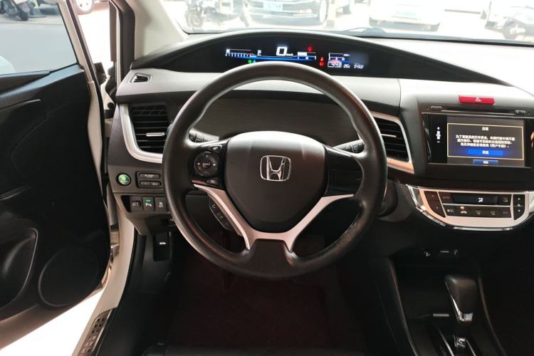 Used Honda Jade 2014 1.8L Automatic Comfort Elite Version 5 Seats
